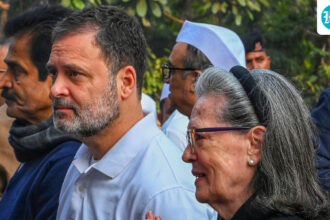 rahul-gandhi-cancels-kerala-visit-due-to-health-concerns-of-mother-sonia