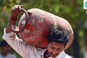 no-change-in-lpg-refill-booking-criteria:-major-government-clarification-amid-supply-concerns