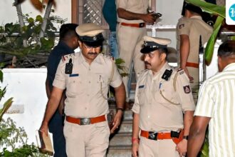 charred-body-of-former-mla’s-son-found-inside-car-in-belagavi,-karnataka:-police