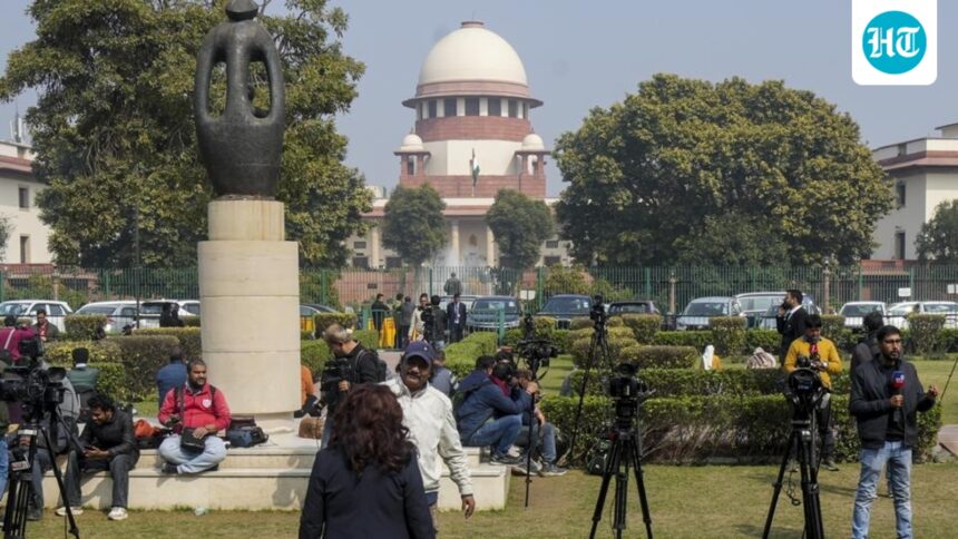 ‘as-if-the-victim-were-a-table’:-supreme-court-slams-gurugram-police-over-lapses-in-4-year-old-girl-rape-case