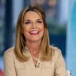 savannah-guthrie-returns-to-the-“today”-show-for-an-interview-with-hoda-kotb