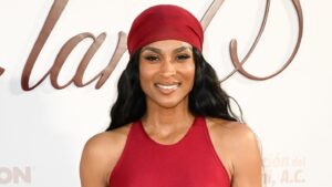 ciara-hosts-fashion-institute-of-technology-gala-and-aloe-blacc-performs