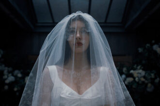 ‘something-very-bad-is-gonna-happen’-review:-camila-morrone-and-adam-demarco-in-netflix’s-creepy,-sexy-romantic-horror-show