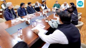 turf-loss-and-turmoil-of-2021:-behind-congress’s-‘go-it-alone’-gamble-in-west-bengal