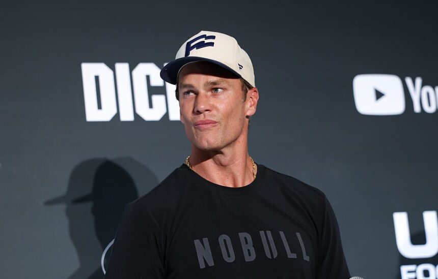tom-brady-on-advice-for-world-cup-players,-acting-out-ambitions-and-watching-‘heated-rivalry’:-‘this-is-a-great-show’