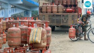 switch-to-png-if-available-or-lose-lpg-supply:-government-order-for-households-amid-shortage-fears