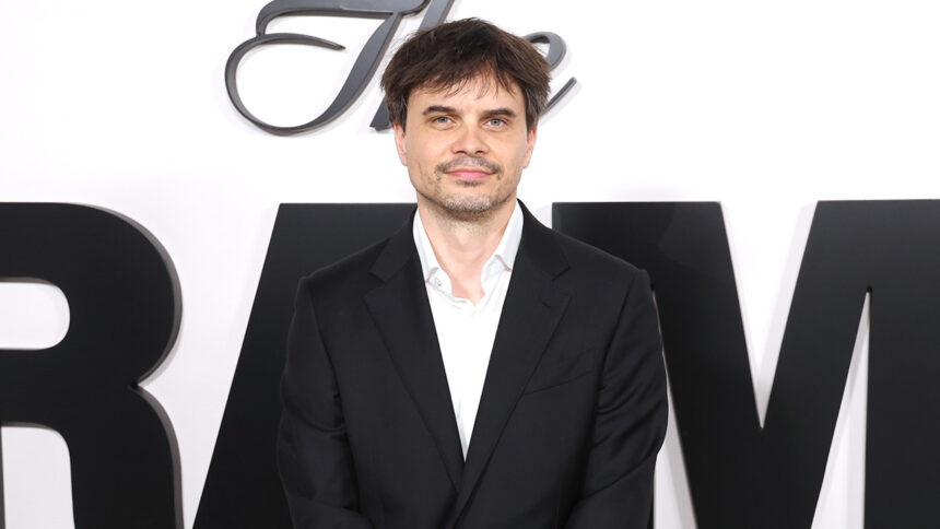 christopher-burghleys-2012-drama-essay-about-his-age-gap-romance-resurfaces-sparking-controversy | GIBN christopher-burghley’s-2012-drama-essay-about-his-age-gap-romance-resurfaces,-sparking-controversy