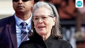 sonia-gandhi-is-showing-medical-improvement-and-will-leave-the-hospital-in-a-day-or-two