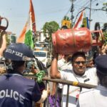 a-government-institute-in-delhi-sends-2,200-students-home-due-to-the-fuel-crisis-that-has-caused-chaos-in-the-hostel