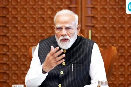 pm-modi-includes-gobardhan-and-biofuel-among-long-term-measures-amid-fuel-crisis