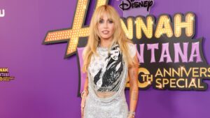 miley-cyrus-is-bringing-back-‘hannah-montana’,-‘daredevil:-reborn’-and-the-best-spoilers-of-the-week