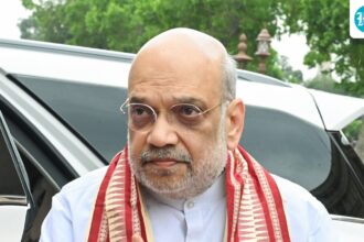 amit-shah’s-kolkata-flight-was-delayed-by-two-hours-due-to-a-thunderstorm
