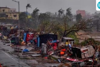 a-severe-storm-in-odisha’s-baripada-has-killed-2-people,-injured-3-and-uprooted-trees