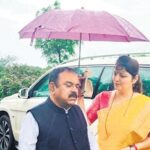 interaction-between-netas,-babus-and-teachers-in-maharashtra