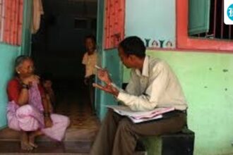 central-government-officials-were-asked-to-conduct-a-self-enumeration-in-the-2017-census-exercise