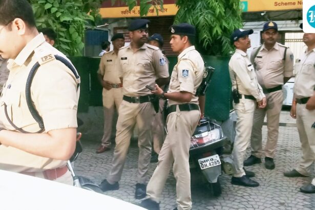 prd-jawan-found-dead-at-dehradun-police-station,-investigation-ordered