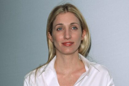 carolyn-bessette’s-siblings:-all-about-her-sisters-lauren-and-lisa-bessette