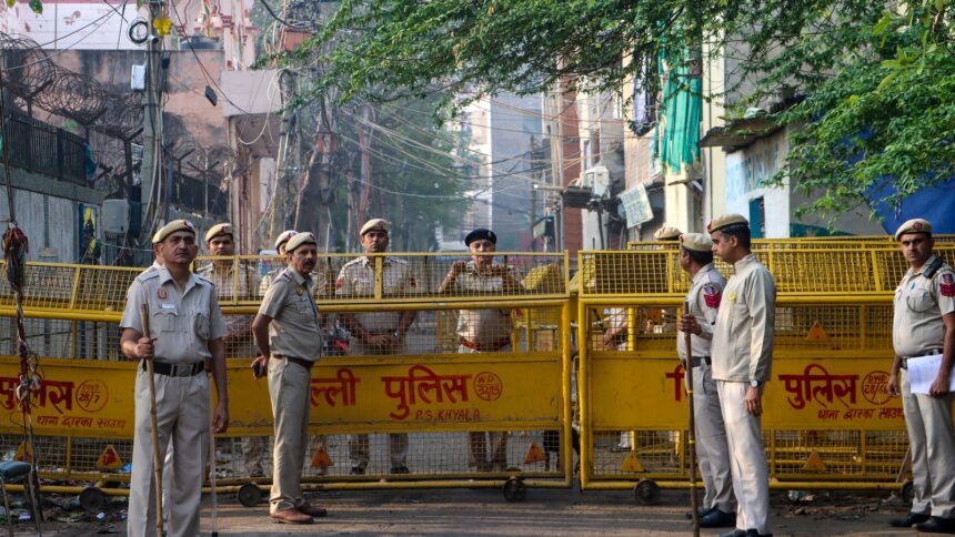 shabbir-ahmed-lone,-a-lashkar-e-taiba-terrorist-from-jammu-and-kashmir,-has-been-arrested-by-delhi-police