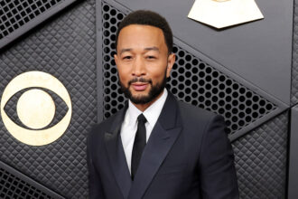 john-legend-parts-parts-with-longtime-manager,-signs-to-roc-nation-(exclusive)