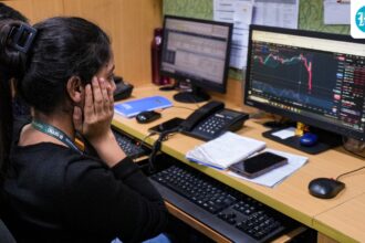 the-sensex-and-nifty-fell-more-than-2%.-it-marks-the-worst-end-to-the-year-since-the-covid-pandemic