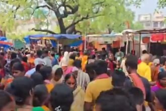 a-stampede-broke-out-at-the-sheetla-temple-in-nalanda,-bihar;-8-he-fears-death