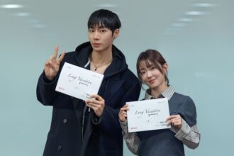 netflix-sets-korean-romance-series-‘long-vacation’-from-lee-jung-hyo’s-‘crash-landing-on-you’