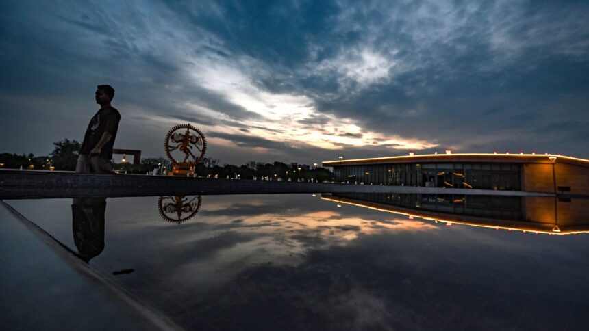 stormy-april-is-coming,-temperatures-below-normal-in-india-this-summer:-imd