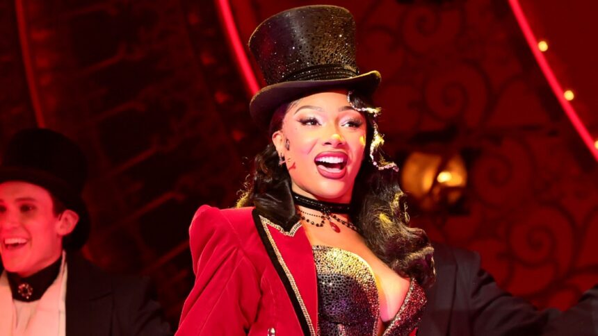 megan-thee-stallion-was-taken-to-hospital-in-new-york-after-leaving-mid-screening-of-“moulin-rouge.”