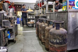 commercial-lpg-prices-rise:-here’s-how-much-you’ll-pay-now-in-delhi,-mumbai,-chennai-and-bengaluru