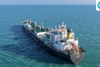 ‘no-specific-information’:-shipping-official-amid-reports-of-ship-carrying-iranian-oil-heading-towards-india