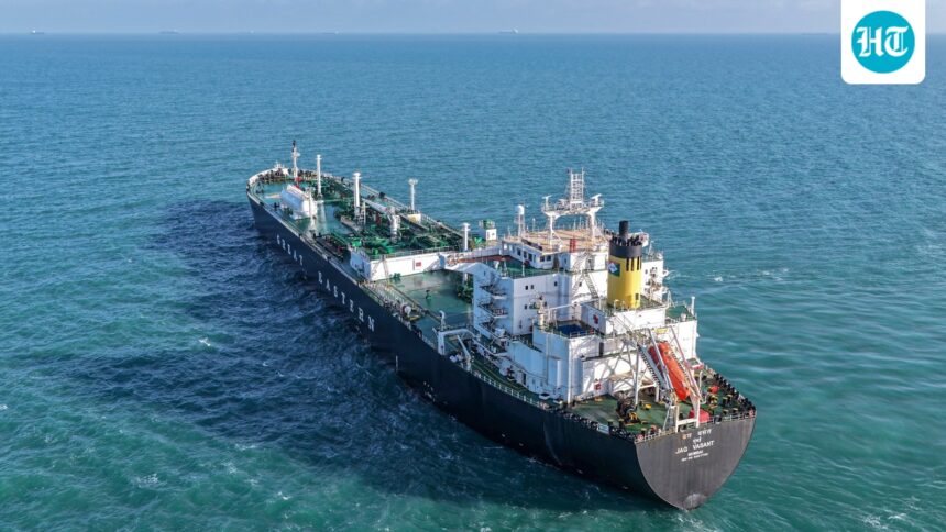 ‘no-specific-information’:-shipping-official-amid-reports-of-ship-carrying-iranian-oil-heading-towards-india