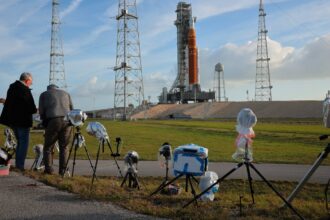 abc-news-and-nat-geo-will-take-viewers-inside-nasa’s-artemis-ii-capsule-during-launch-(exclusive)