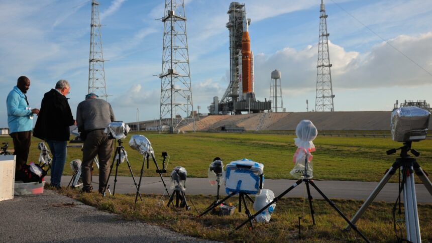 abc-news-and-nat-geo-will-take-viewers-inside-nasa’s-artemis-ii-capsule-during-launch-(exclusive)