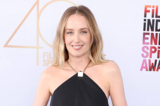 a-new-comedy-from-“my-old-ass”-director-megan-park-arrives-on-apple-original-films