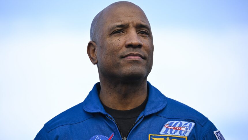who-is-victor-glover?-5-things-to-know-about-the-artemis-2-crew-member