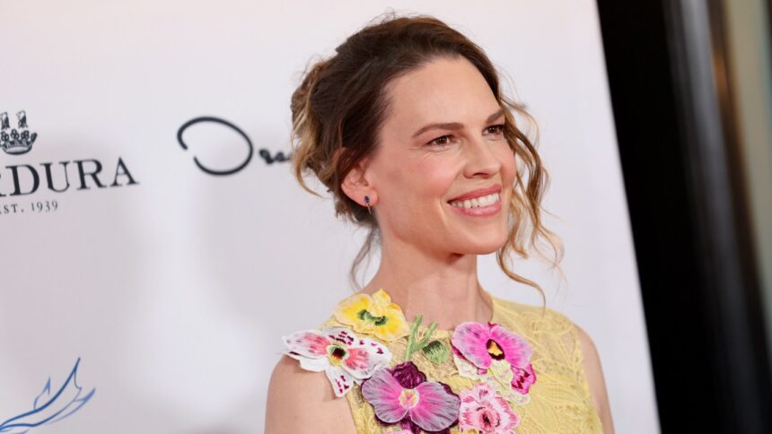 hilary-swank-will-be-honored-at-the-environmental-working-group’s-earth-day-dinner