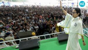 mamata-banerjee-blames-amit-shah-for-holding-malda-hostage.-he-seeks-his-resignation