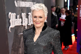 tcm-classic-film-festival-honors-glenn-with-hand-and-footprint-gala