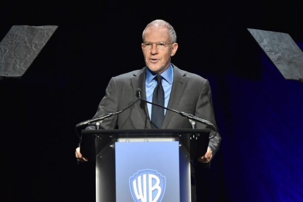 warner-bros.-the-former-film-boss-is-betting-on-developing-television-in-a-tough-market