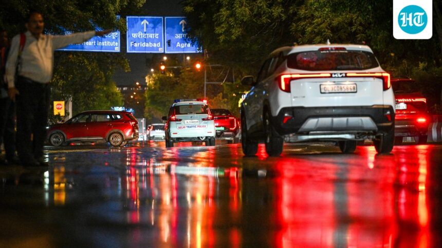 dust-heat-and-rain-delhi-is-witnessing-a-day-filled-with-multiple-weather-phenomena | GIBN dust,-heat-and-rain:-delhi-is-witnessing-a-day-filled-with-multiple-weather-phenomena