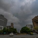 delhi-wakes-up-to-overcast-skies.-rain-is-likely-in-the-coming-days-as-western-disturbances-affect-northwest-india