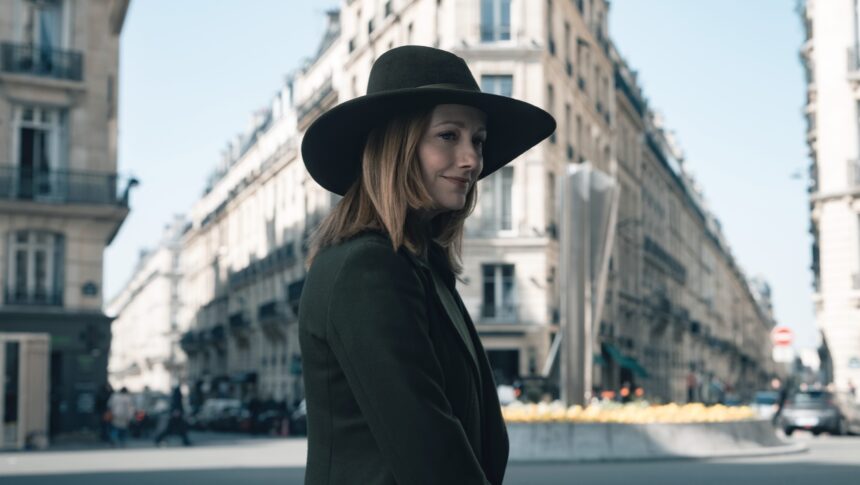 is-quinn-good-or-evil-all-about-judy-greers-character-in-the-last-thing-he-told-me | GIBN is-quinn-good-or-evil?-all-about-judy-greer’s-character-in-the-last-thing-he-told-me.