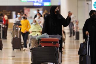 indian-expatriates-in-uae-spend-inr-2.3-lakh-on-flight-tickets-to-kerala-ahead-of-elections