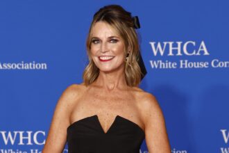 savannah-guthrie’s-net-worth:-her-salary-and-how-much-money-she-has
