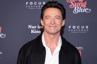 hugh-jackman-prepares-to-deliver-his-graduation-speech-at-ball-state-university’s-commencement-ceremony
