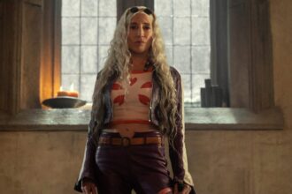 katey-sagal-talks-about-joining-“one-piece”-and-the-timing-of-the-autocrat’s-appearance-in-season-2