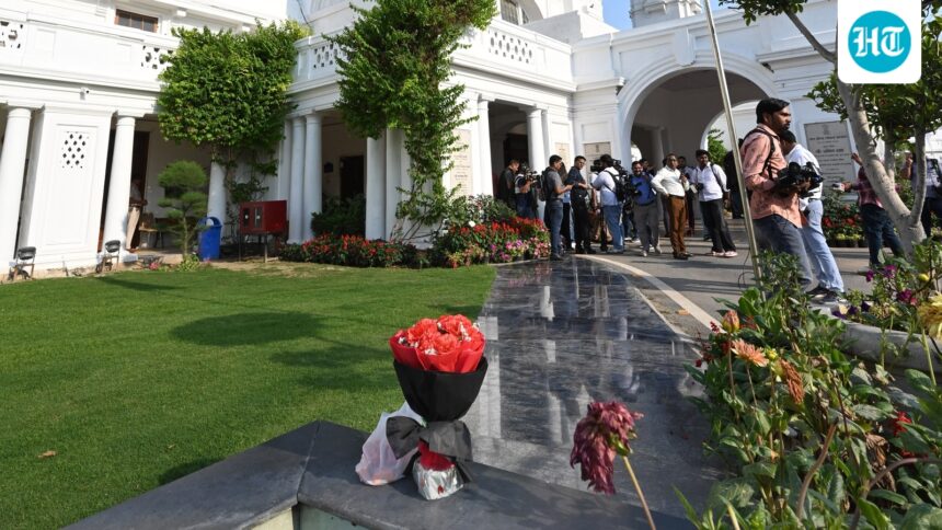 a-man-rammed-his-car-into-a-delhi-assembly-to-draw-police-attention-to-the-case-of-his-missing-nephew | GIBN a-man-rammed-his-car-into-a-delhi-assembly-to-draw-police-attention-to-the-case-of-his-missing-nephew