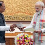 chhattisgarh-cm-vishnu-deo-sai-calls-on-pm-modi-and-presents-vision-for-the-next-phase-of-bastar’s-development