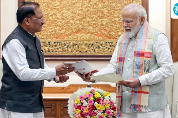chhattisgarh-cm-vishnu-deo-sai-calls-on-pm-modi-and-presents-vision-for-the-next-phase-of-bastar’s-development