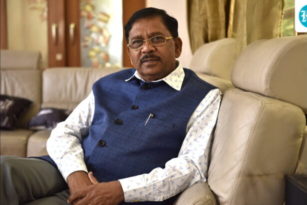 parameshwara-supports-siddaramaiah-on-population-based-delimitation